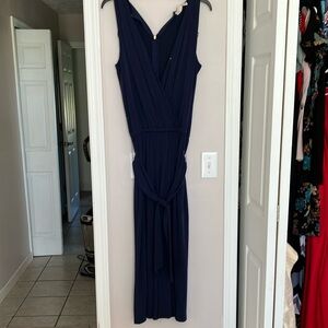 Elegant Navy Blue Sleeveless pantsuit